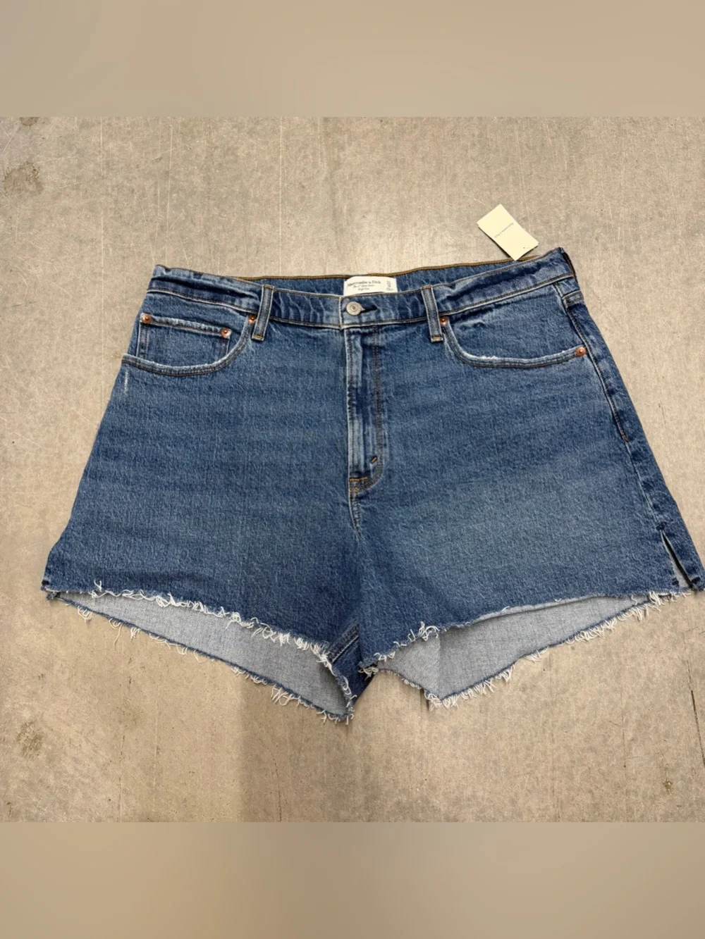 NWT Abercrombie shorts